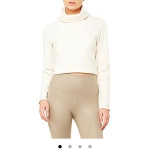 ✨☃Alo Yoga Soleil Long Sleeve Top